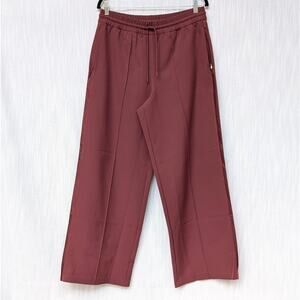 ATHLETA Endeavor High Rise Relaxed Jogger Pants in Cherrywood Red , size M